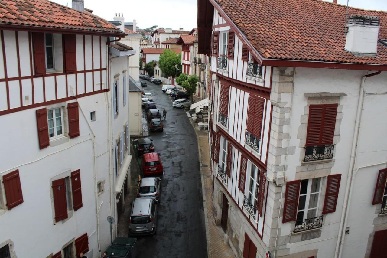 Appartement Place Louis XIV Hyper Centre à Saint-Jean-de-Luz Extérieur photo